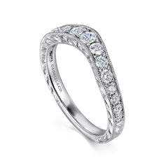 Gabriel & Co. Vintage Diamond Wedding Band