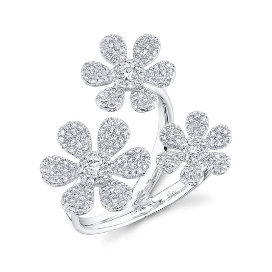 Shy Creation Flower Diamond Ring