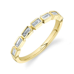 Shy Creation Baguette Diamond Ring