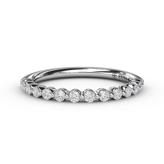 Fana Single Prong Set Anniversary Band